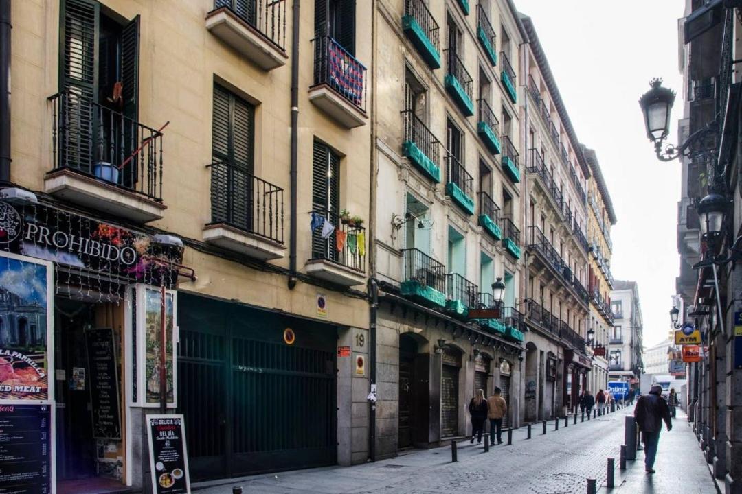 Cruz Apartment Madrid Buitenkant foto